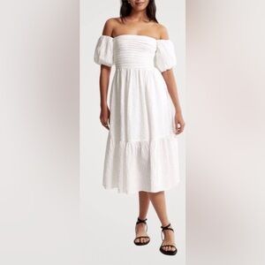 Abercrombie & Fitch White Off-Shoulder Midi Dress